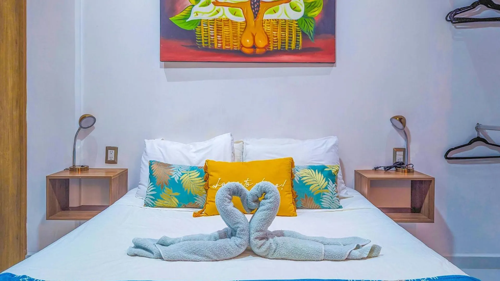 500M To Beach L Queen Beds Kitchen L Pool Patio Gym Bikes Ac 30203 Playa del Carmen Lägenhet